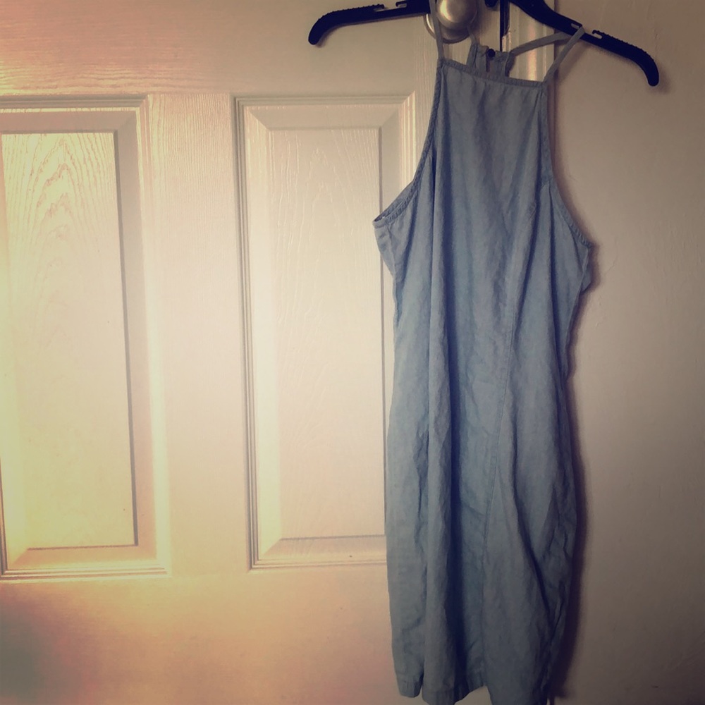 Chic & Fitted light denim Mimi Chica sundress.